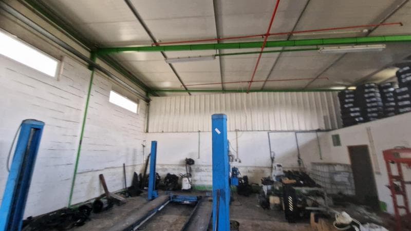 Elevador de Veículos- Palmela (V.58)