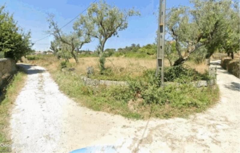 Prédio rústico na freguesia de Vila Nova de Tazem, no concelho de Gouveia