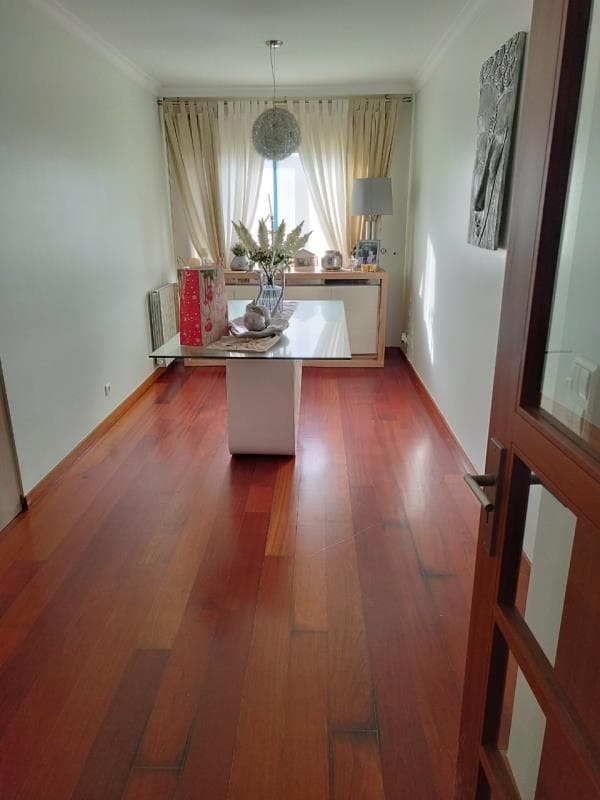 Apartamento T6 na Póvoa de Varzim