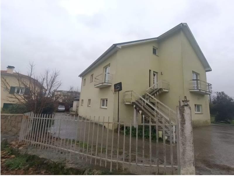 Moradia à Estrava Velha de Abraveses, Viseu