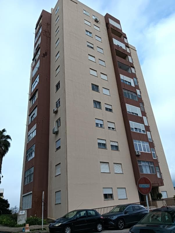 APARTAMENTO T2 - LOURES