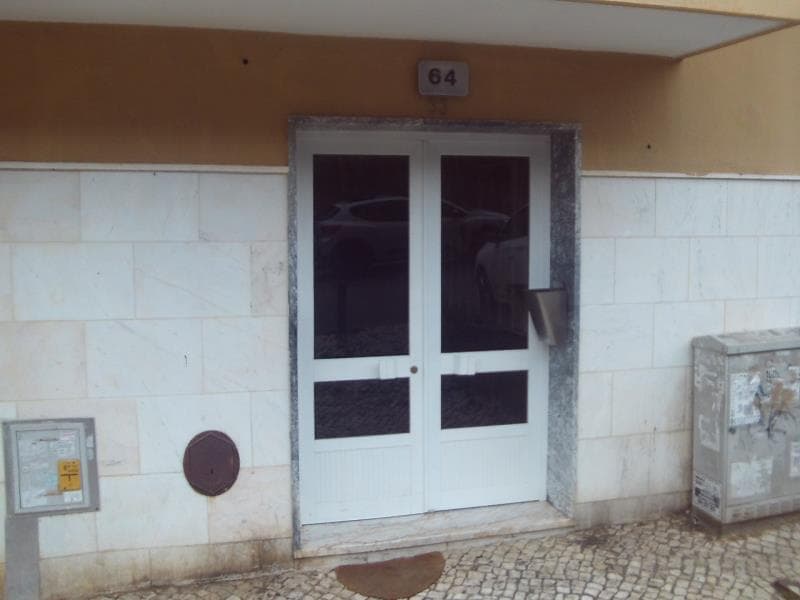 APARTAMENTO T2 - BELAS