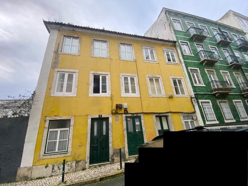 1/2 de prédio em propriedade total - Lisboa