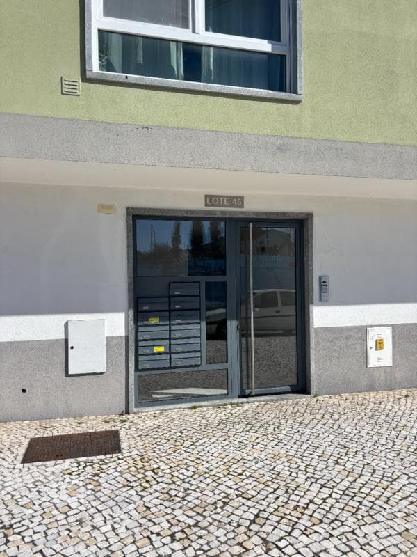Apartamento T5 sito na Quinta do Bosque em Castelo Branco