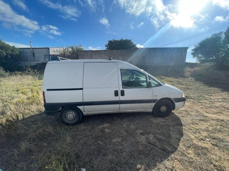 Veiculo automóvel de marca Peugeot