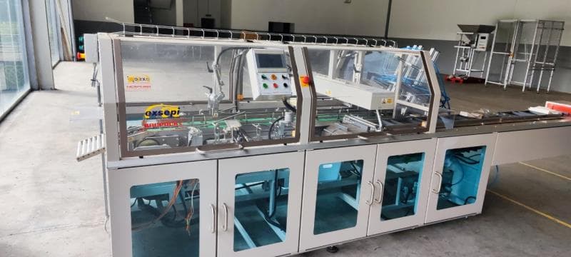 MÁQUINA ENFARDADEIRA AUTOMÁTICA