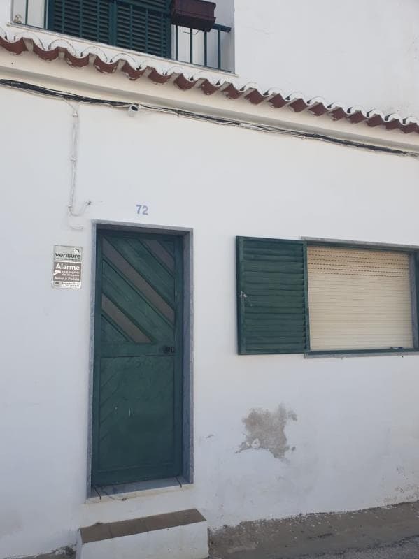 Prédio urbano em Odiáxere