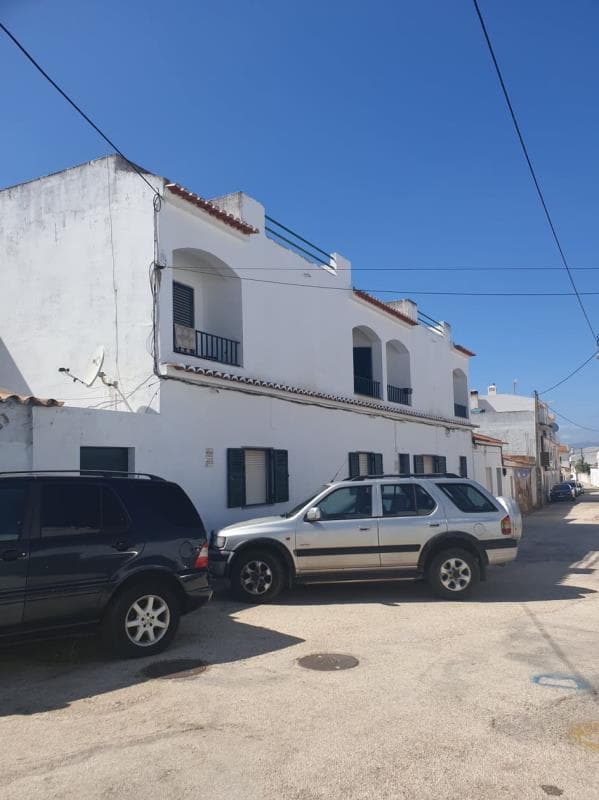 Prédio urbano em Odiáxere