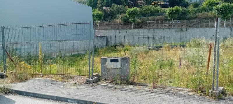 Terreno para construção em zona Industrial