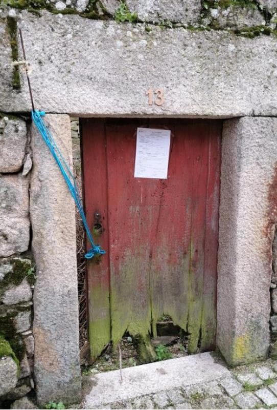 Verba nº 1: Prédio urbano em ruínas na Guarda