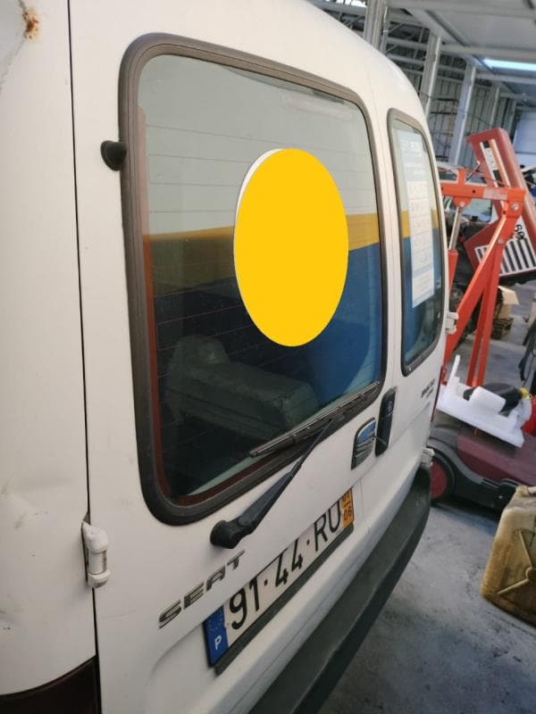 Veículo SEAT Modelo: INCA