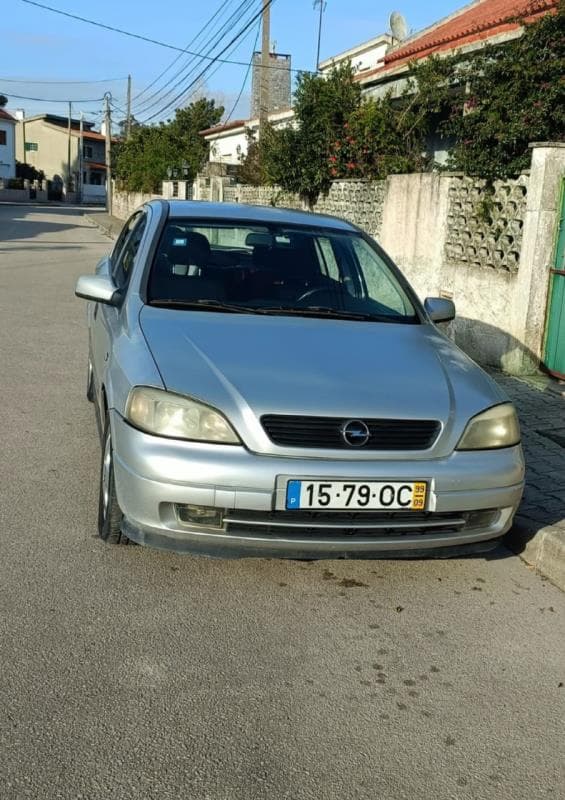 VEICULO AUTOMÓVEL " OPEL ASTRA -G-CC" MATRICULA " 15-79-OC" ANO 1999