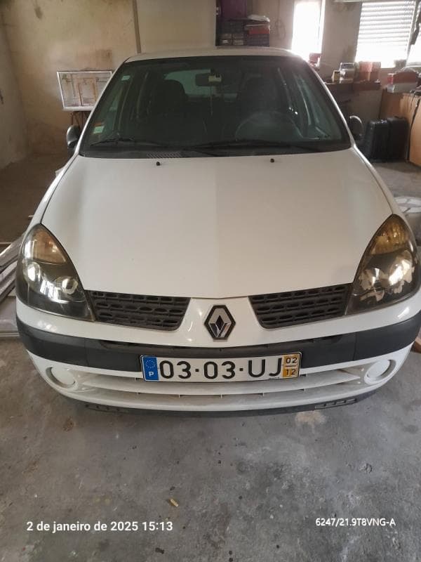 Veículo automóvel Renault Clio