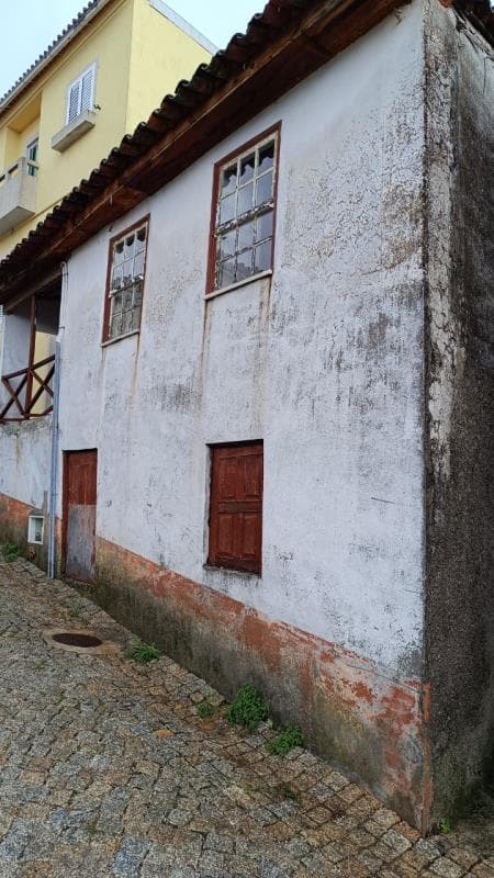 Moradia devoluta Vinhais