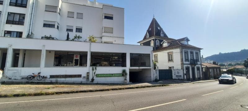 ARMAZÉM COM A ÁREA 226,85 m2