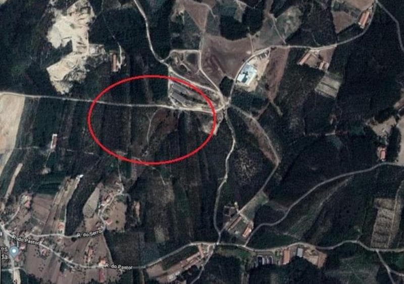 2/10 indiviso Prédio Rústico, sito em Caranguejeira