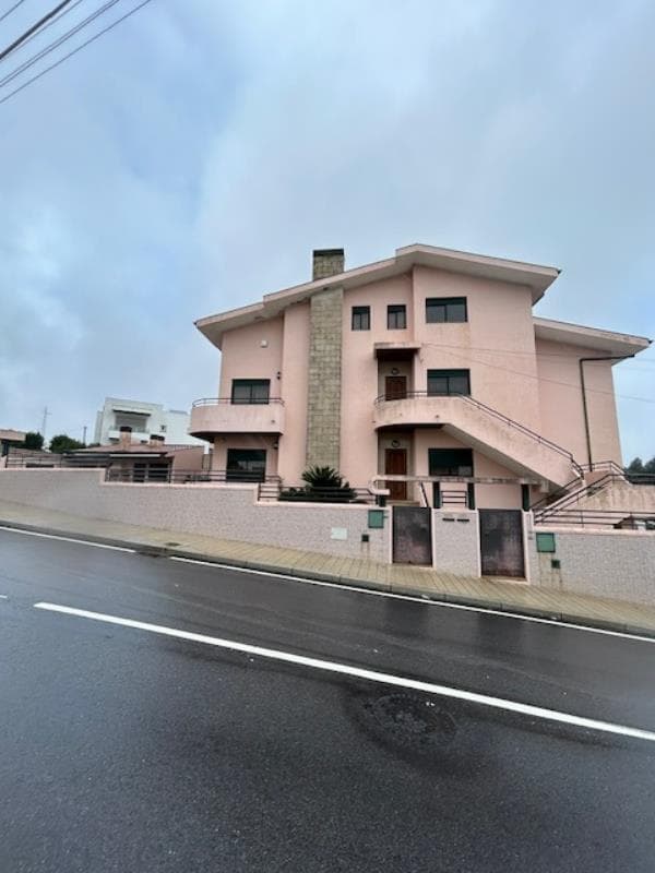 Direito de usufruto - habitação em Fânzeres, Gondomar