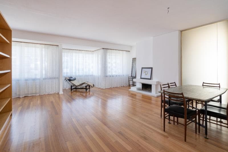 Fração Autónoma destinada a habitação com arrecadação e lugar de garagem na cave