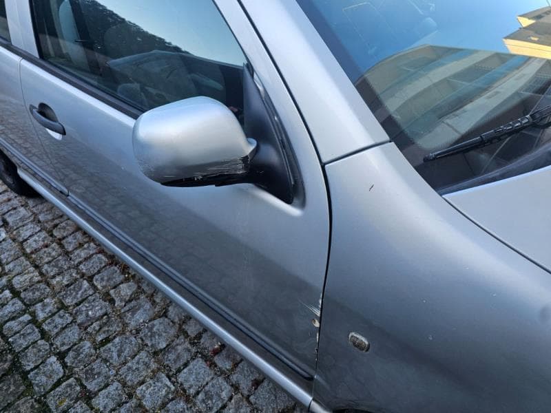 Veiculo automóvel, ligeiro de passageiros